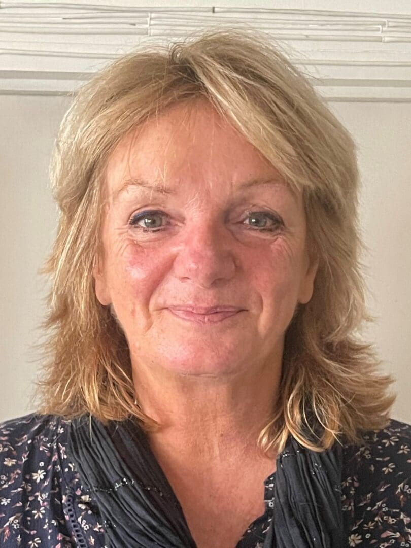 julie-edwards